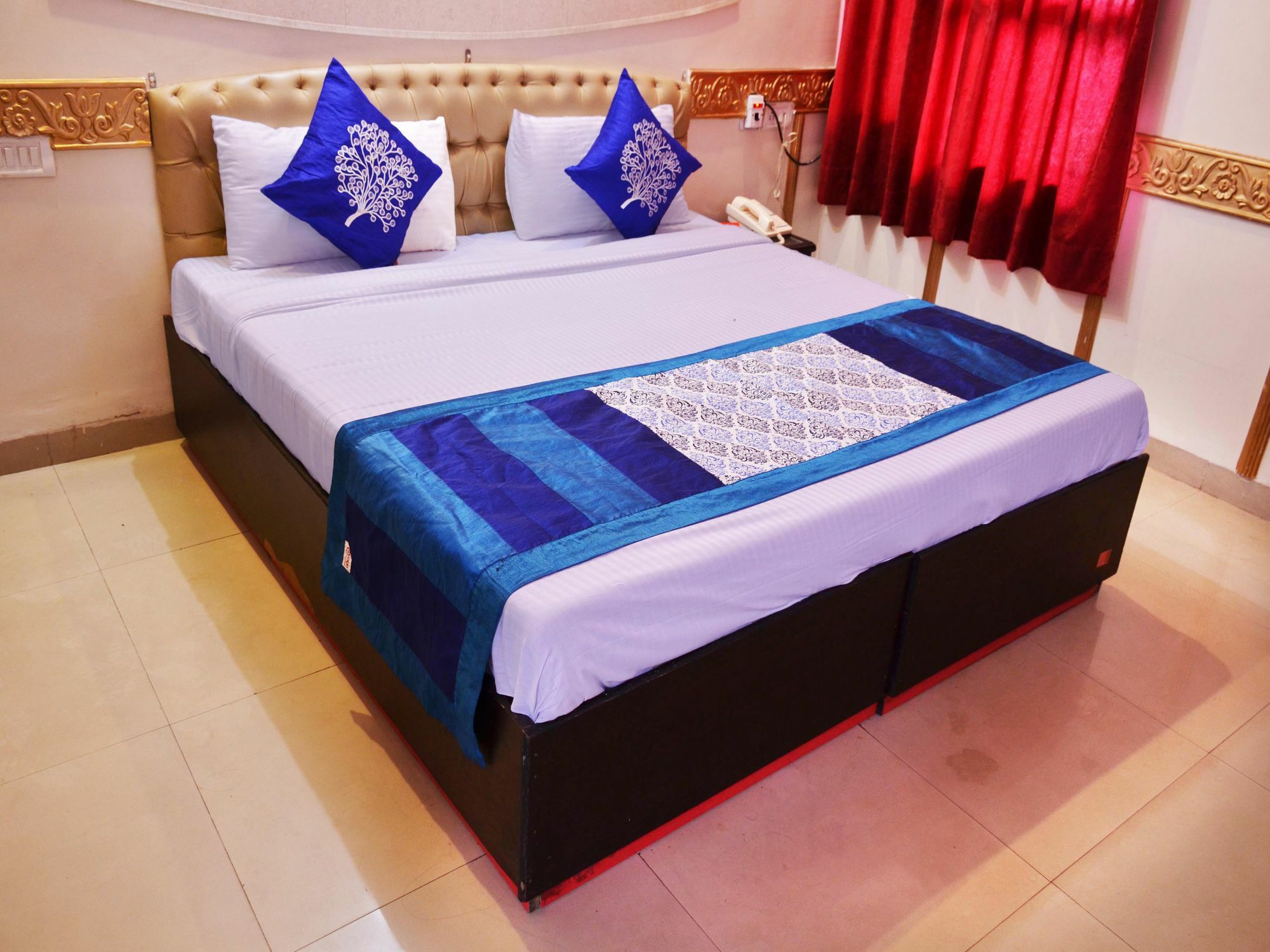 Oyo 5884 Amante Hotel Csandígarh Kültér fotó