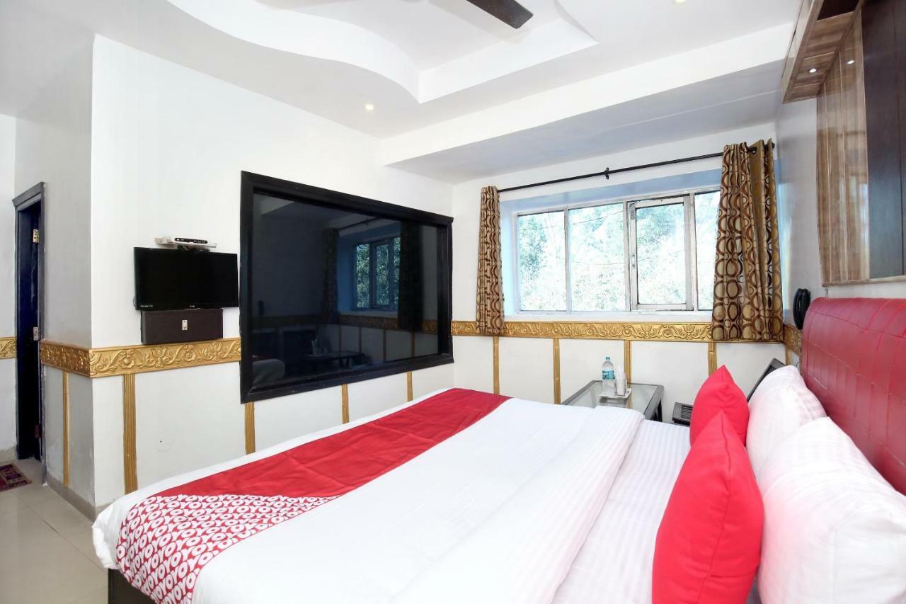 Oyo 5884 Amante Hotel Csandígarh Kültér fotó