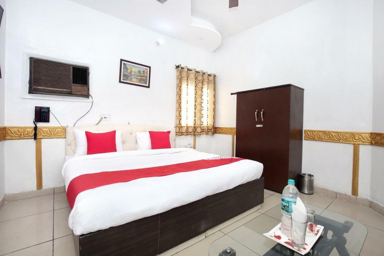 Oyo 5884 Amante Hotel Csandígarh Kültér fotó